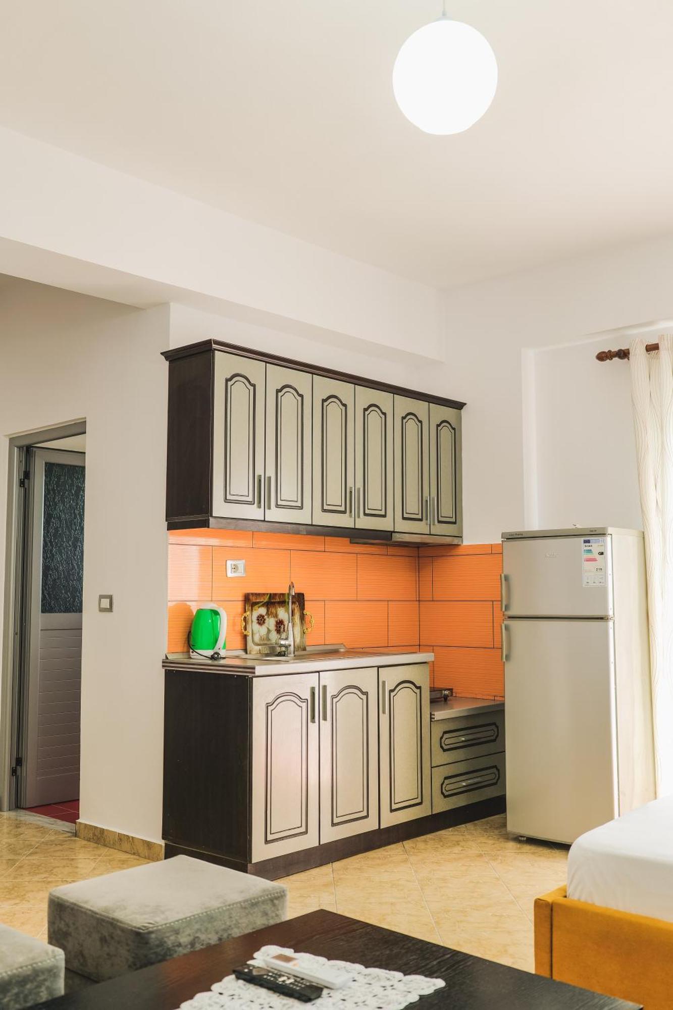 Hotel Renato Εξαμίλιο Εξωτερικό φωτογραφία