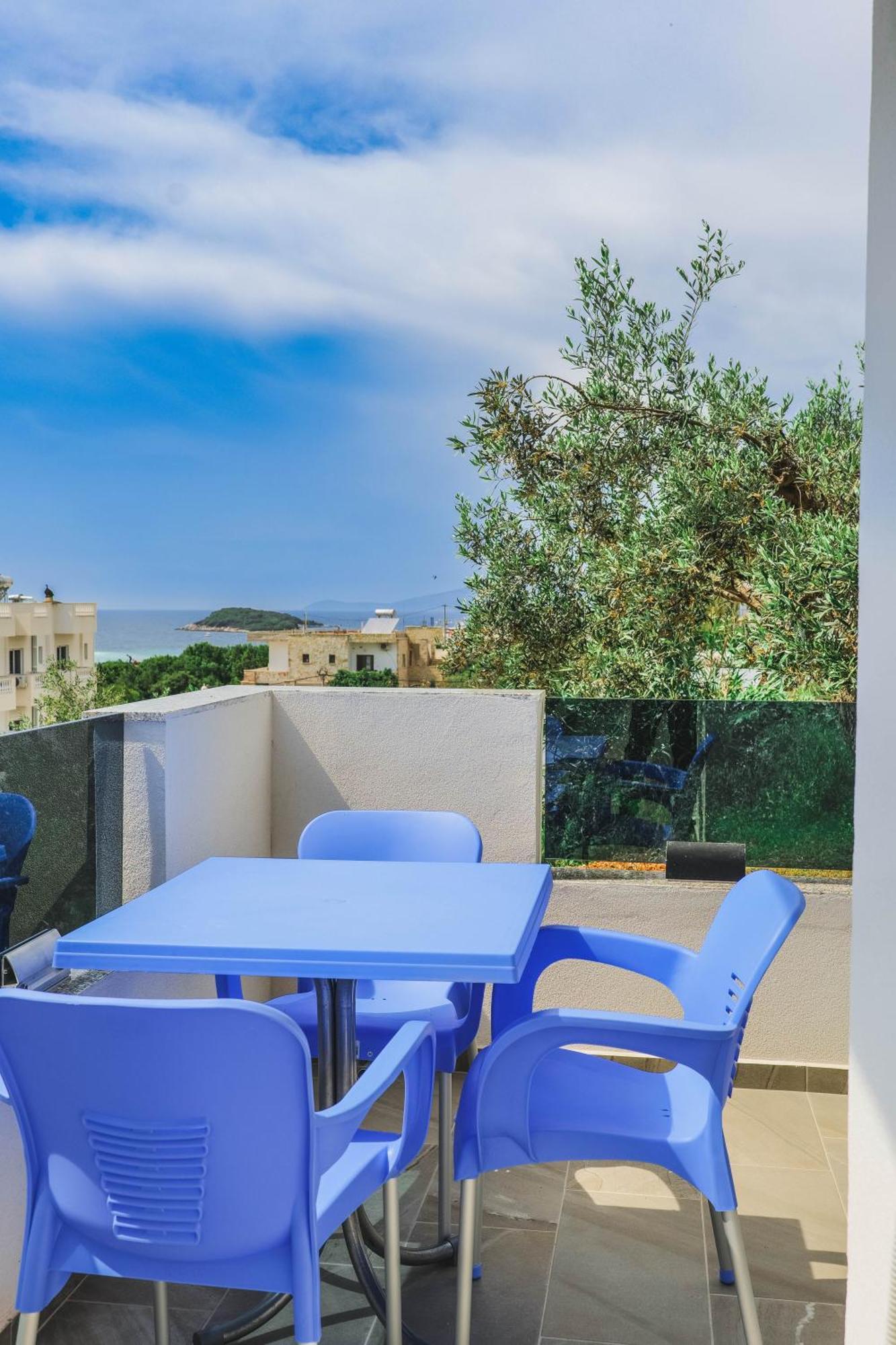 Hotel Renato Εξαμίλιο Εξωτερικό φωτογραφία