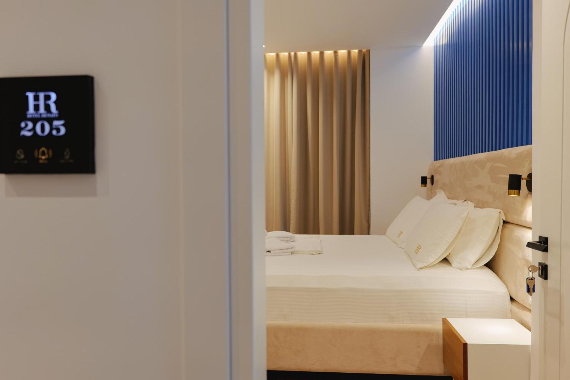 Hotel Renato Εξαμίλιο Εξωτερικό φωτογραφία