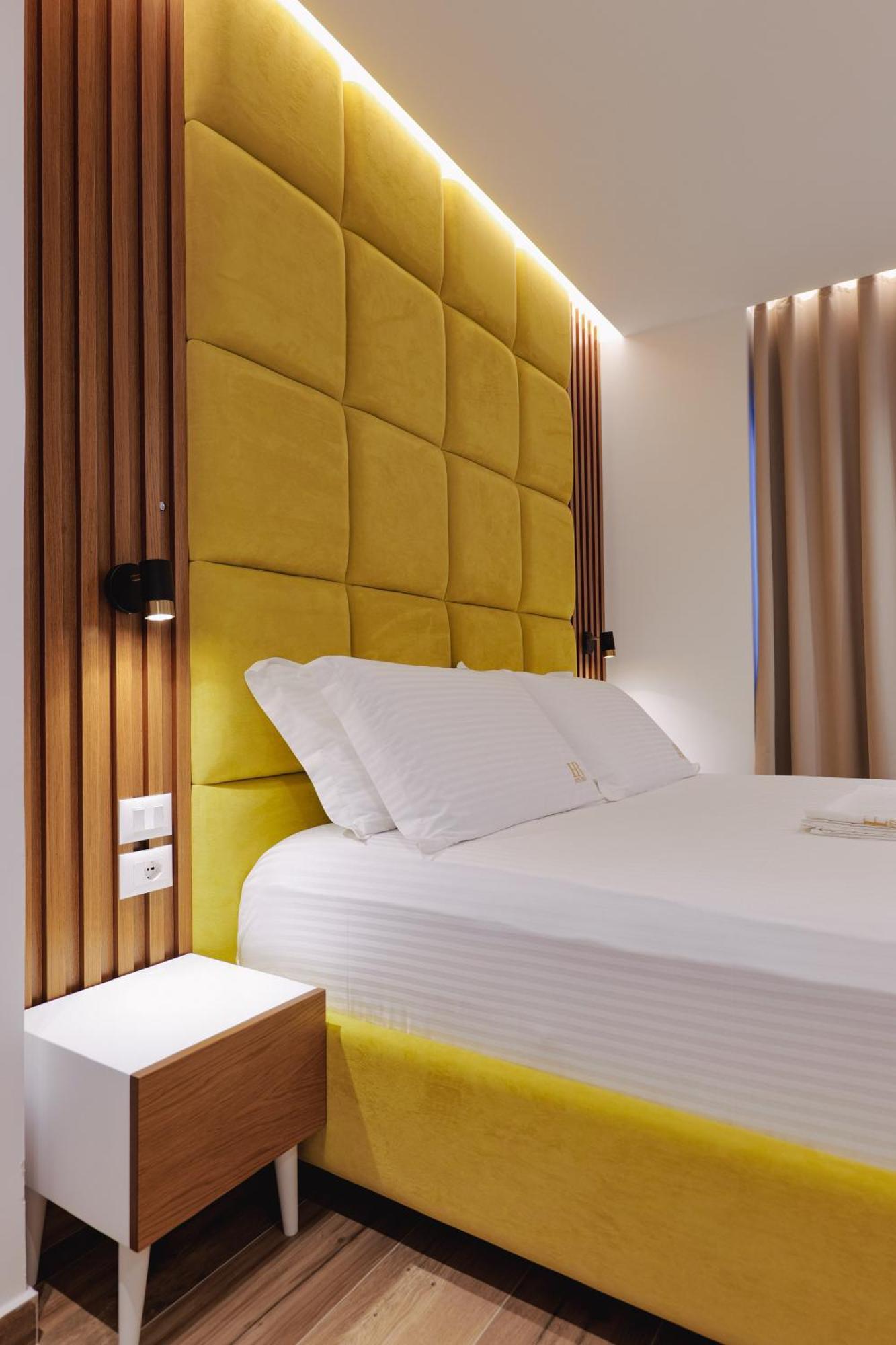 Hotel Renato Εξαμίλιο Εξωτερικό φωτογραφία