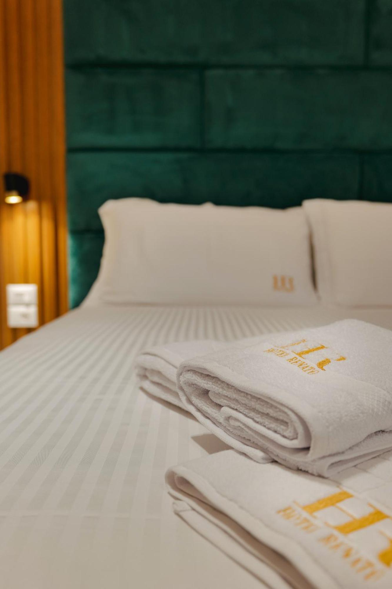 Hotel Renato Εξαμίλιο Εξωτερικό φωτογραφία