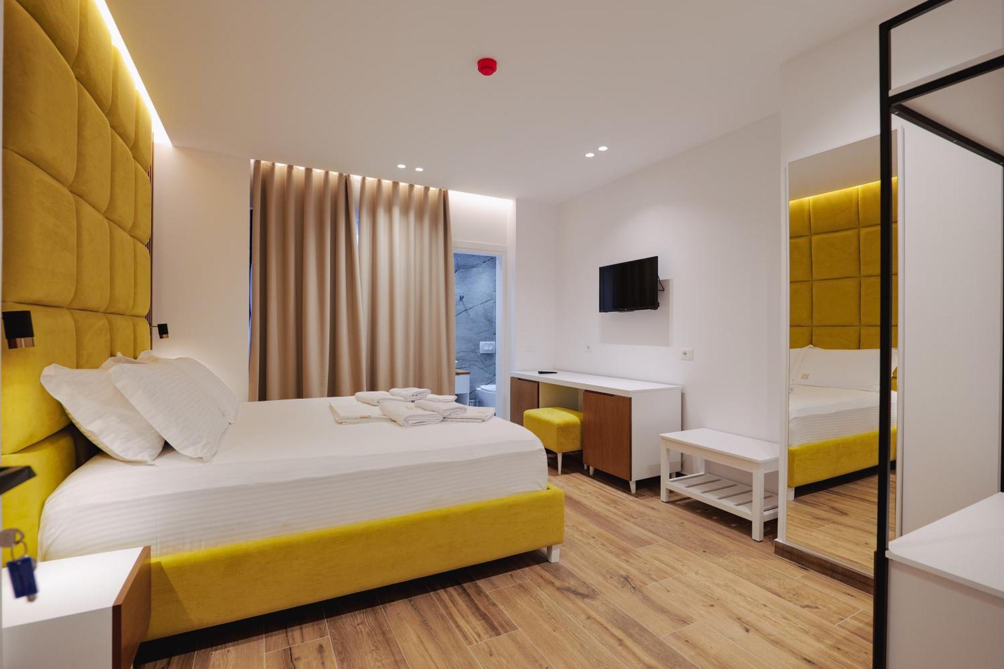 Hotel Renato Εξαμίλιο Εξωτερικό φωτογραφία
